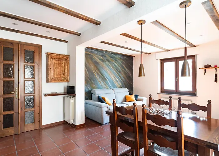 Eporedia - Affitti Brevi Italia *